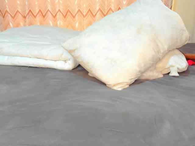 Squirtmaa008 webcam