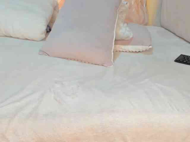Squirtmaa008 webcam