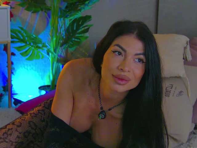 MetishaCaprice live cam preview