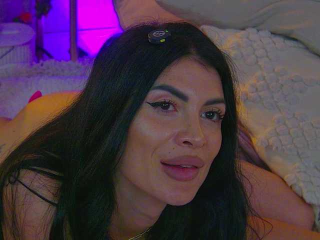 MetishaCaprice live webcam show