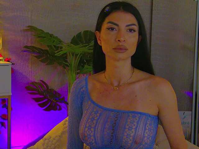 MetishaCaprice live webcam show