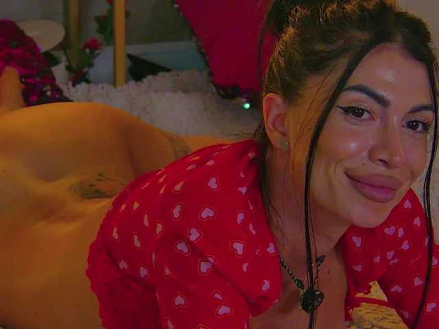 MetishaCaprice live cam on BongaCams