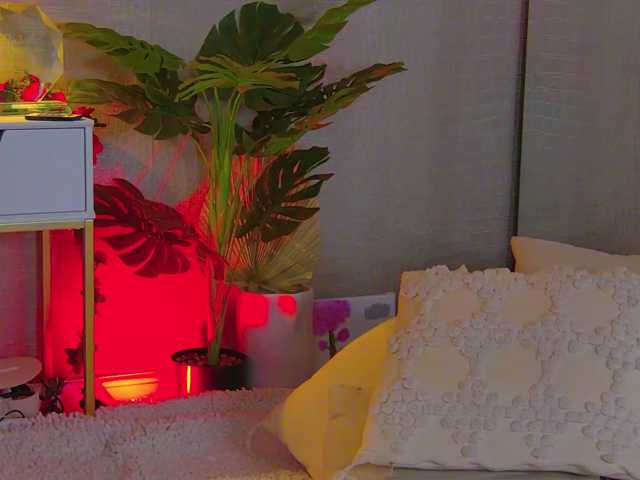 MetishaCaprice live cam preview