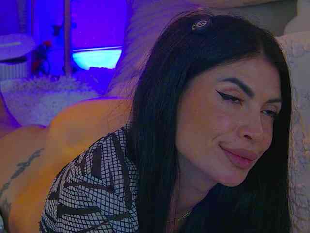 Modella: MetishaCaprice