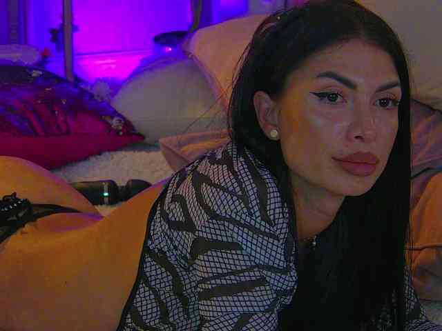 Modella: MetishaCaprice