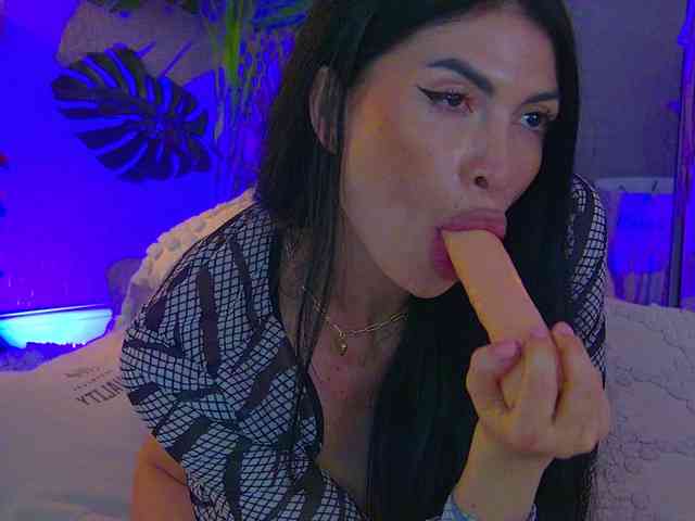 Modella: MetishaCaprice