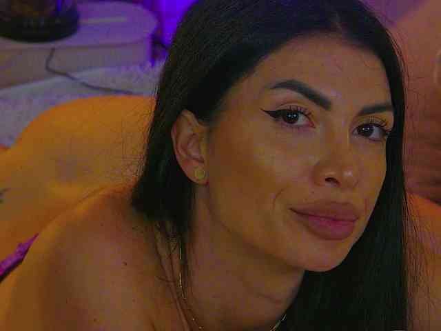 Modella: MetishaCaprice
