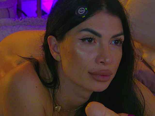 Modella: MetishaCaprice