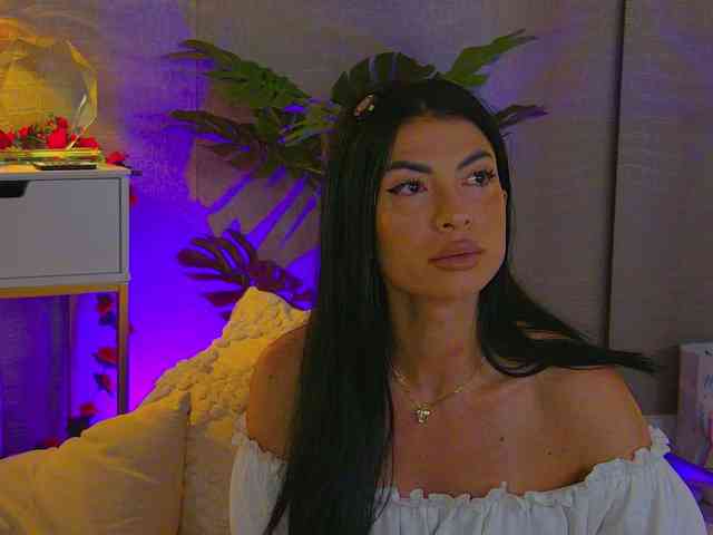 Modella: MetishaCaprice