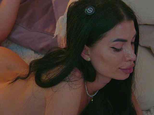 Modella: MetishaCaprice