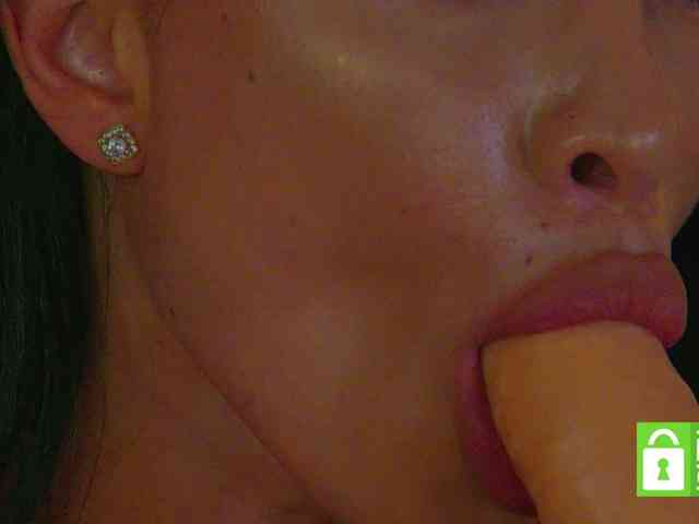 Modella: MetishaCaprice
