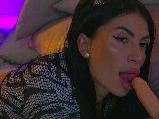 Modella: MetishaCaprice