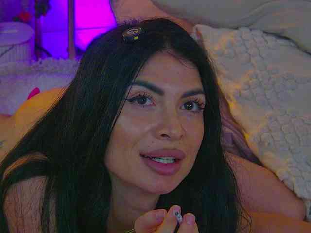 Modella: MetishaCaprice