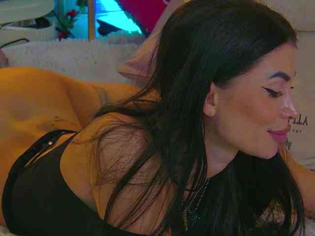 Modella: MetishaCaprice
