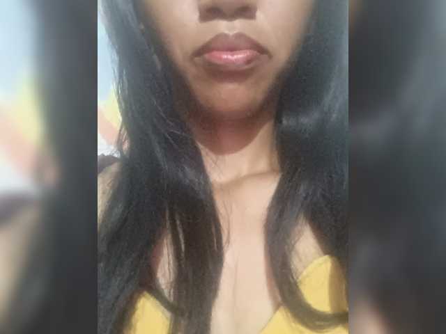 Aimeeh live cam on BongaCams