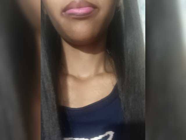 Aimeeh live webcam show