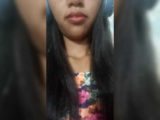 Aimeeh live webcam show