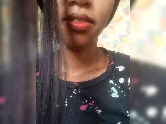 Aimeeh webcam