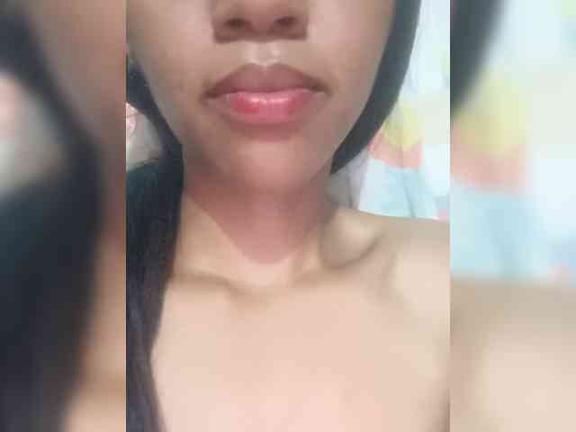 Modèle: Aimeeh