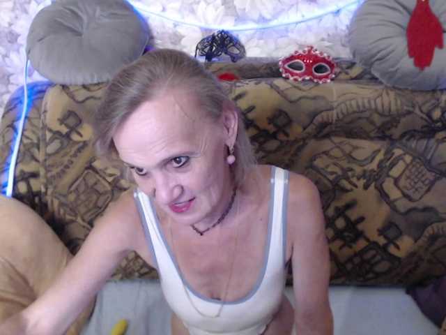 miss-bekker23 live cam on BongaCams