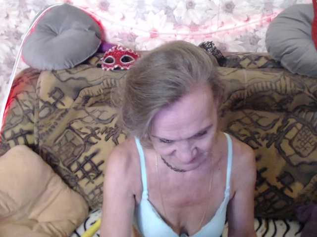miss-bekker23 live cam on BongaCams