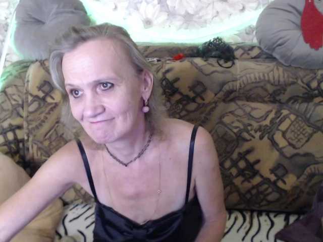 miss-bekker23 live cam on BongaCams