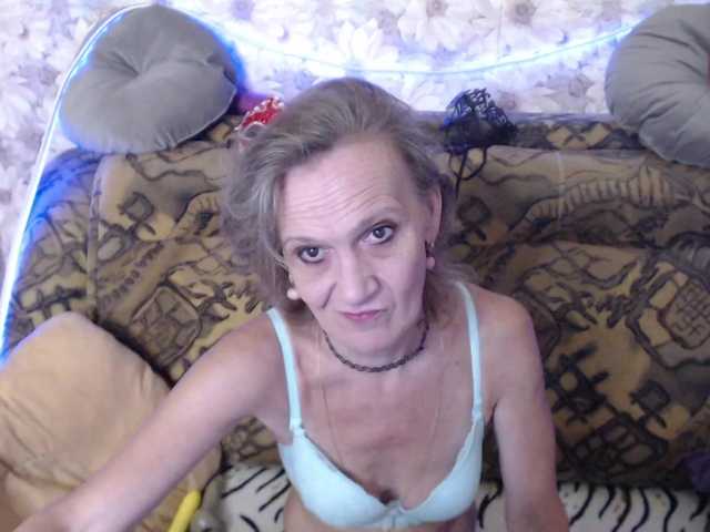 miss-bekker23 live cam on BongaCams