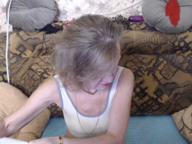 miss-bekker23 live cam on BongaCams