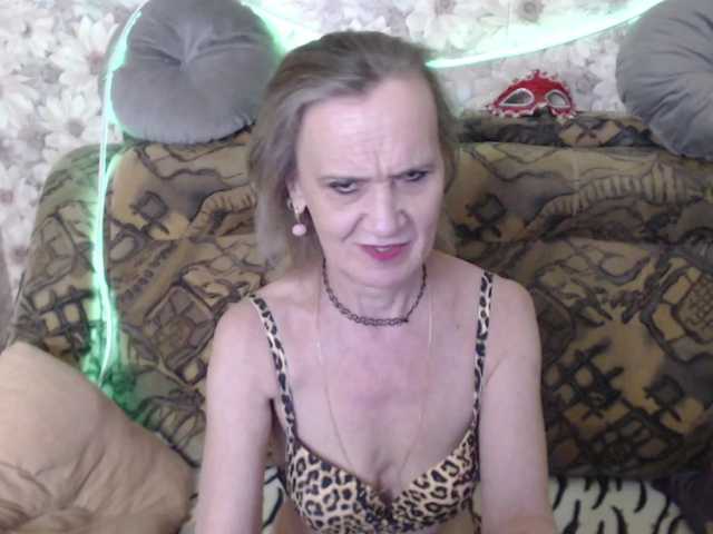 miss-bekker23 live cam on BongaCams