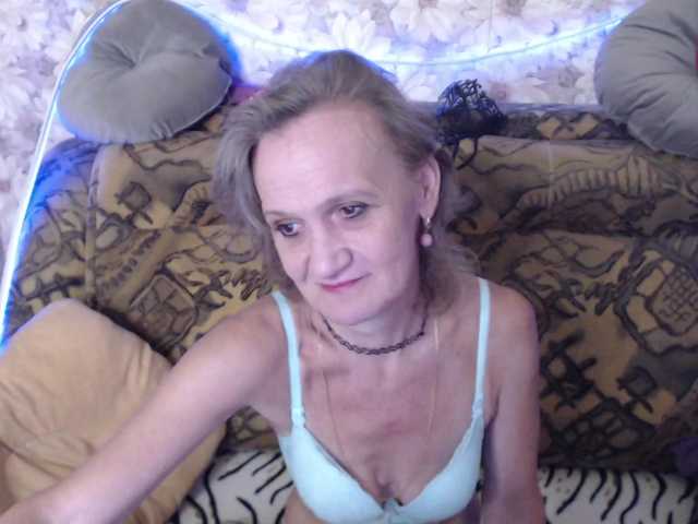 miss-bekker23 live cam on BongaCams