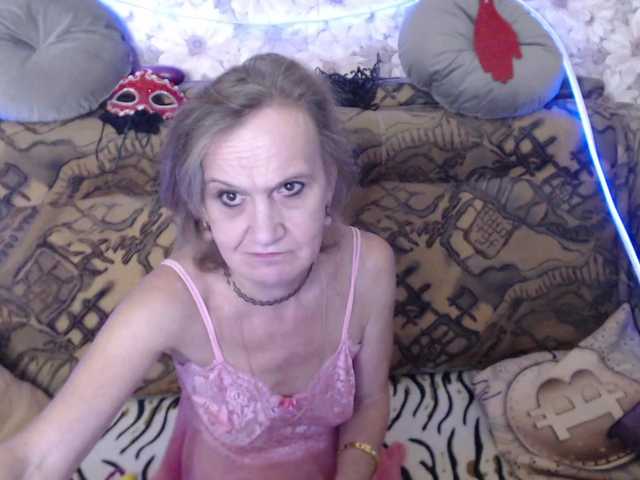 miss-bekker23 live cam on BongaCams
