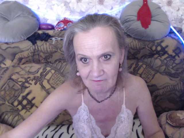 miss-bekker23 live cam on BongaCams