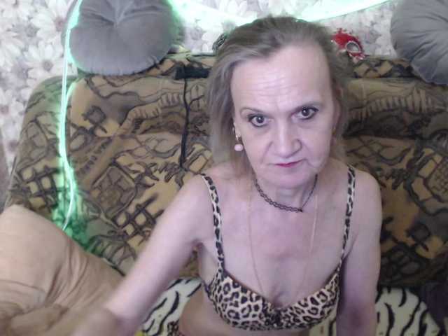 miss-bekker23 live cam on BongaCams