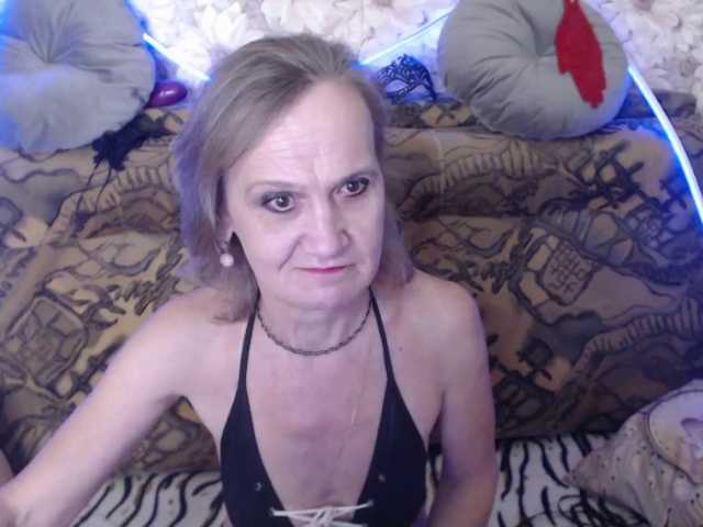 miss-bekker23 live cam on BongaCams