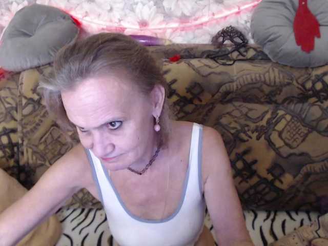 miss-bekker23 live cam on BongaCams