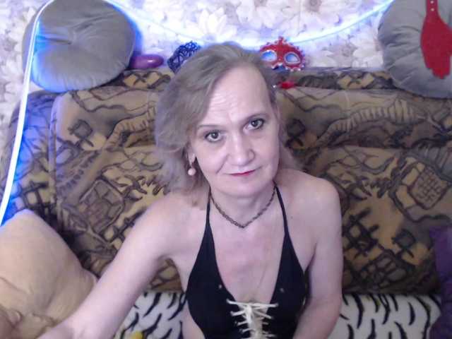 miss-bekker23 live cam on BongaCams