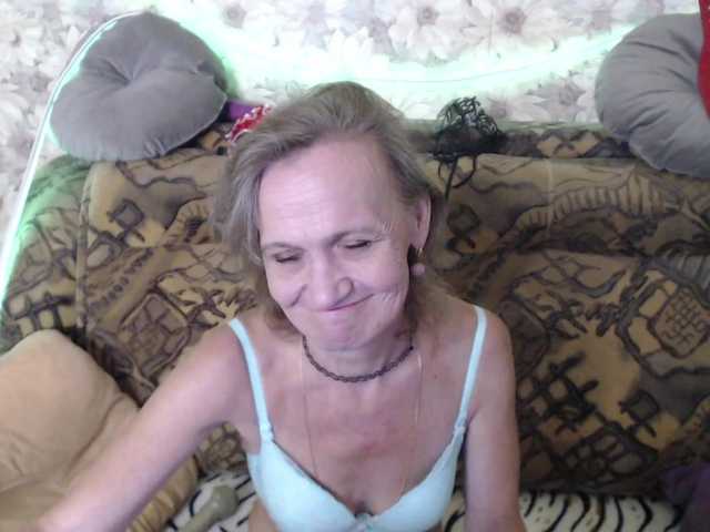 miss-bekker23 live cam on BongaCams