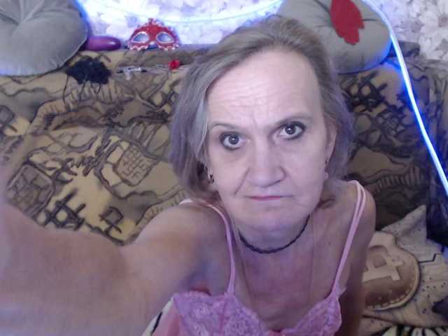 miss-bekker23 live cam on BongaCams