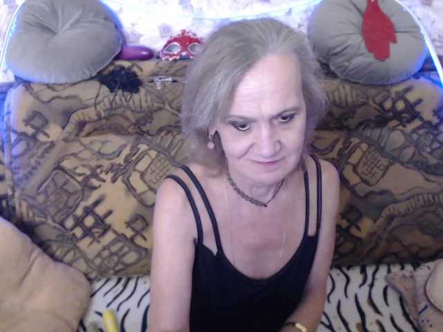 miss-bekker23 live cam preview