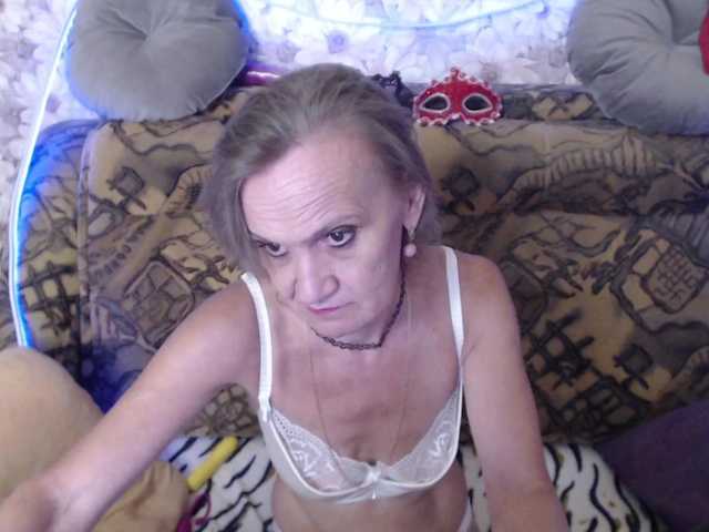miss-bekker23 live cam on BongaCams