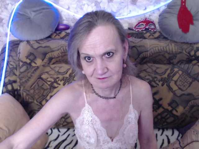 miss-bekker23 live cam on BongaCams