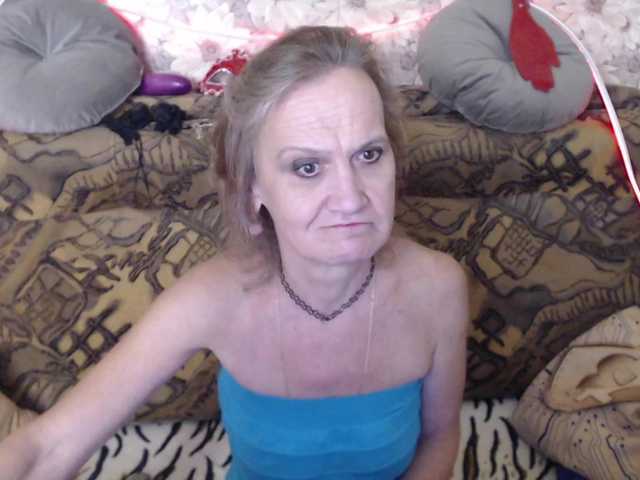 miss-bekker23 live cam on BongaCams