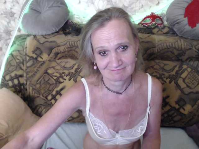 miss-bekker23 live webcam show