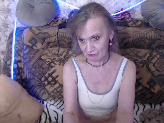 miss-bekker23 live cam on BongaCams