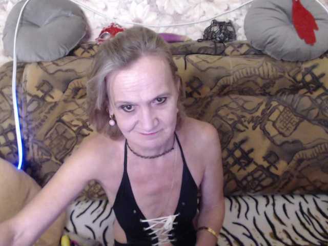 miss-bekker23 live cam on BongaCams