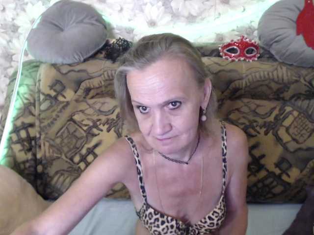 miss-bekker23 live cam on BongaCams