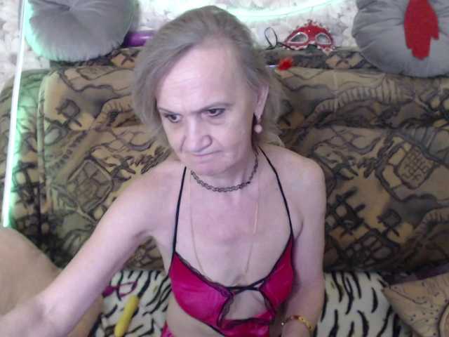 miss-bekker23 live cam on BongaCams