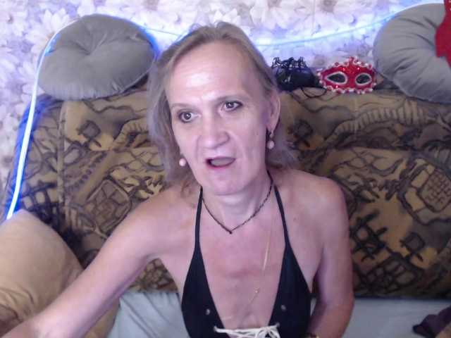 miss-bekker23 live cam on BongaCams