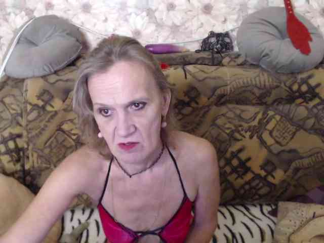 miss-bekker23 live female cam on bongacams
