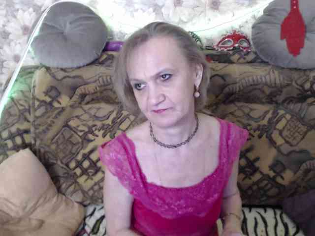 miss-bekker23 Live Webcam on BongaCams